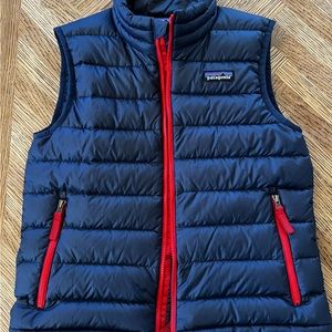 Navy Patagonia Vest, Down, size 7/8, Small
